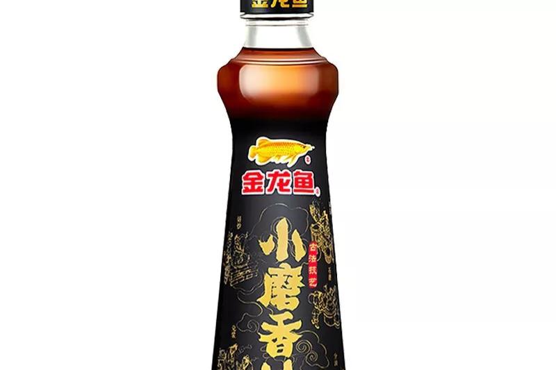 全国4款放心香油，经鉴定，由100%纯芝麻精制，亚麻酸含量已超40%