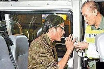 刘嘉玲被劫，谢霆锋入狱，张柏芝险丧命，20年前娱乐圈有多黑暗？