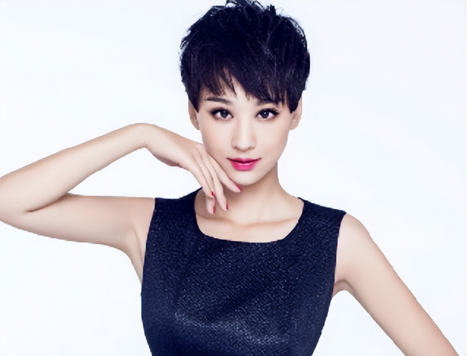 同样是“厚刘海”，把杨紫胡冰卿和杨幂放在一起，差别不止一点