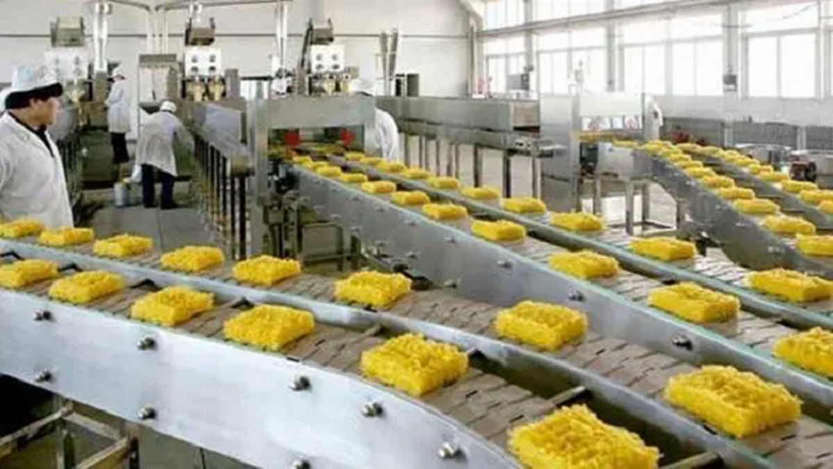 白象方便面，昔日被三大日资控股企业围剿，如今成为国货之光