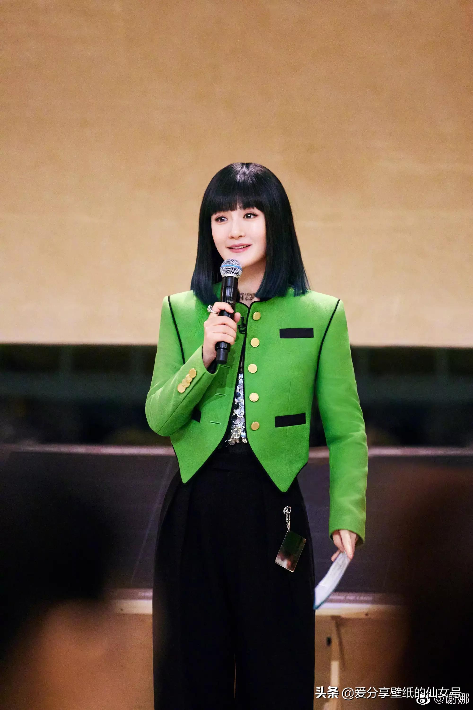 浪姐里的谢娜真的好美好温柔主持风格也一改从前，太阳女神来了