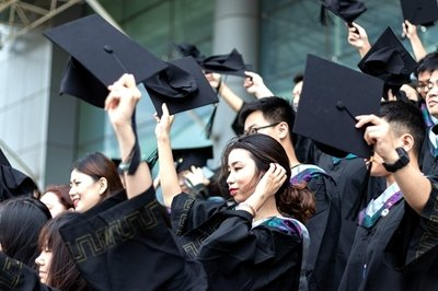 专科院校毕业后也能端上“铁饭碗”，这些学校赶紧收藏，很不错