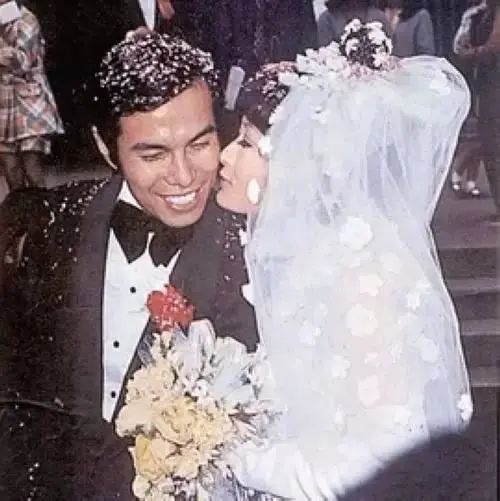 “离婚后至今单身”的10位女星，各有各的心酸，最长的已单身43年