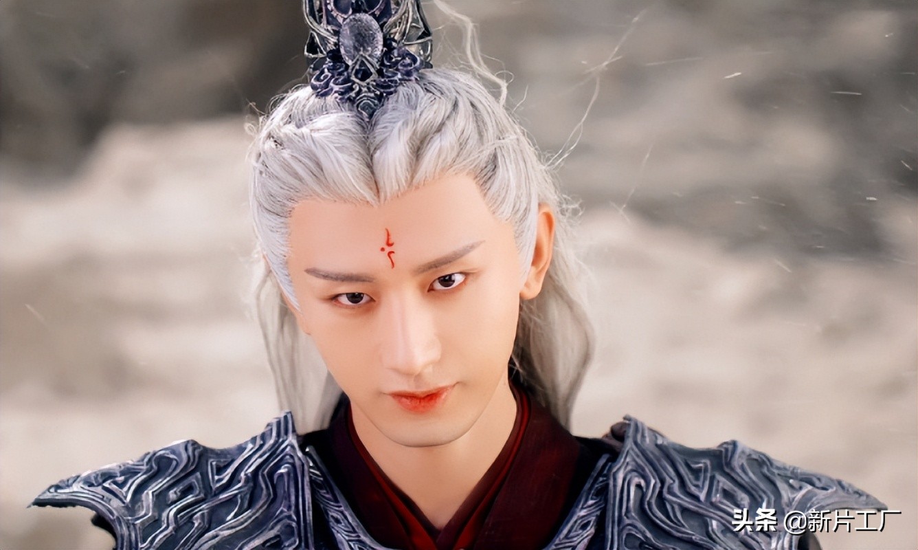 仙侠剧里的“父母爱情”，《沉香如屑》带感，《与凤行》悲惨