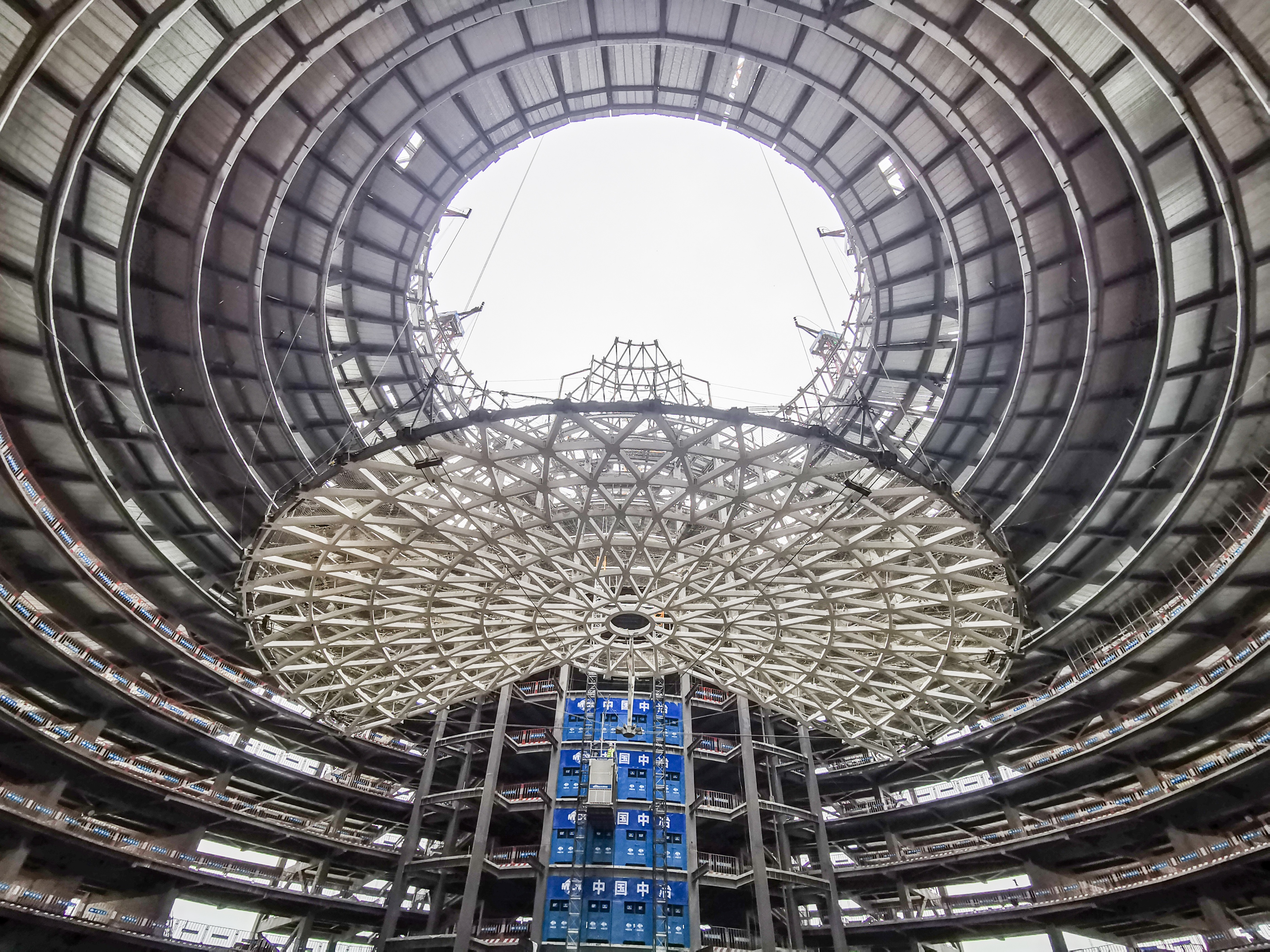 中国五冶集团圆满完成世界最大球体建筑钢结构穹顶提升作业