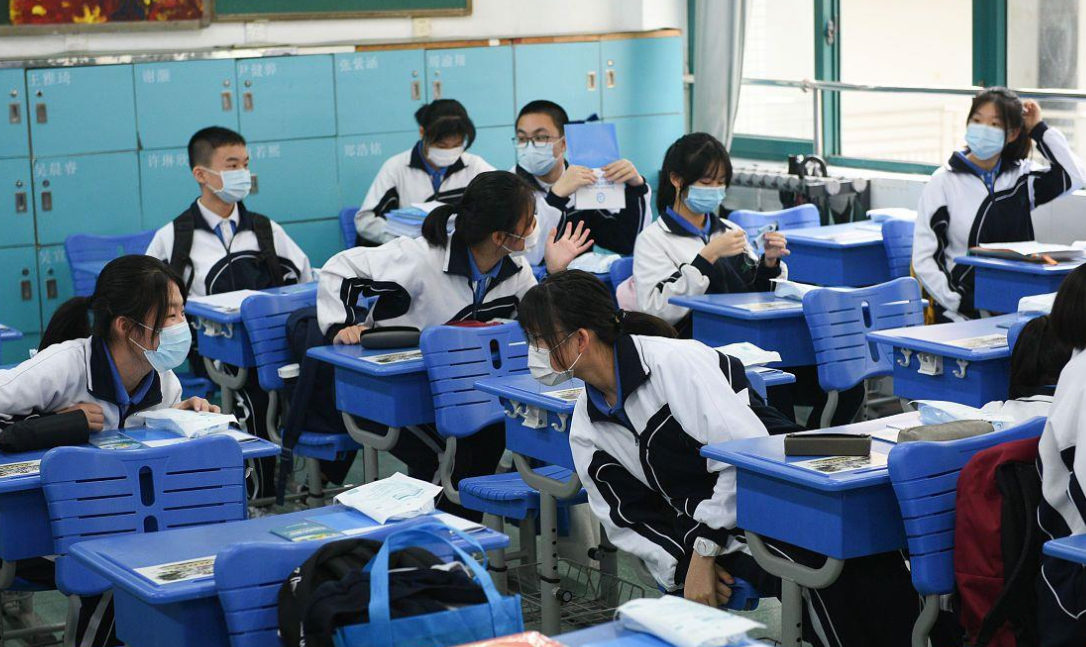 双减过后，民办学校和公办差距越来越大，家长可别不在意