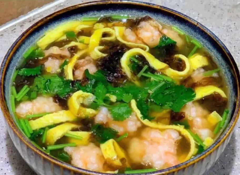减肥必备的十大低卡减脂菜，有肉有菜有汤 既能吃饱还不担心长胖