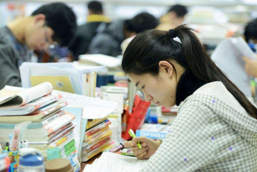 哈工程考研拟录取名单公布，235个名额只录取189个？原因让人惋惜