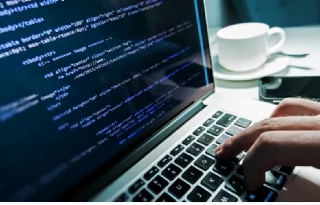 汽修班学生拆老师奔驰车“练手”，组装完剩一堆螺丝，这老师能处