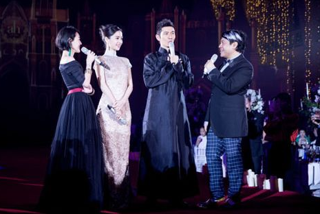 黄晓明、杨颖难逃婚姻七年之痒，离婚细节却展露为人父母的体面