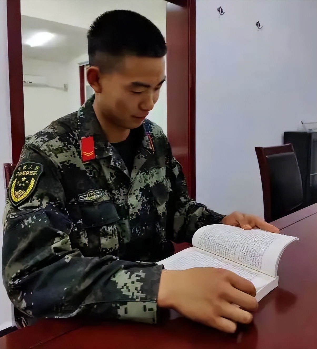 侯<a href=http://www.cngansu.cn/news/ target=_blank class=infotextkey></a>ܶӣ 飬ʹ˽