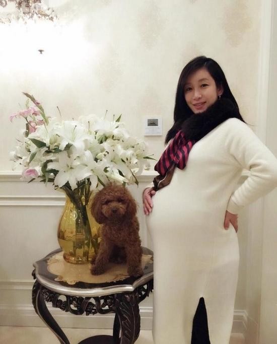 看了中戏1996级艺考证件后，不禁想问，秦海璐是怎么考进去的？