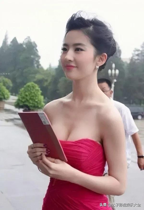 神仙姐姐刘亦菲，除了美貌，我还错过了什么