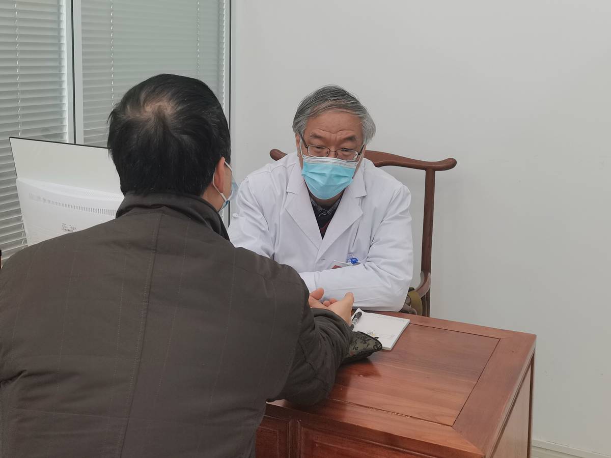 世界睡眠日 湖北趙小孩中醫(yī)團(tuán)隊用傳統(tǒng)方法惠民義診失眠