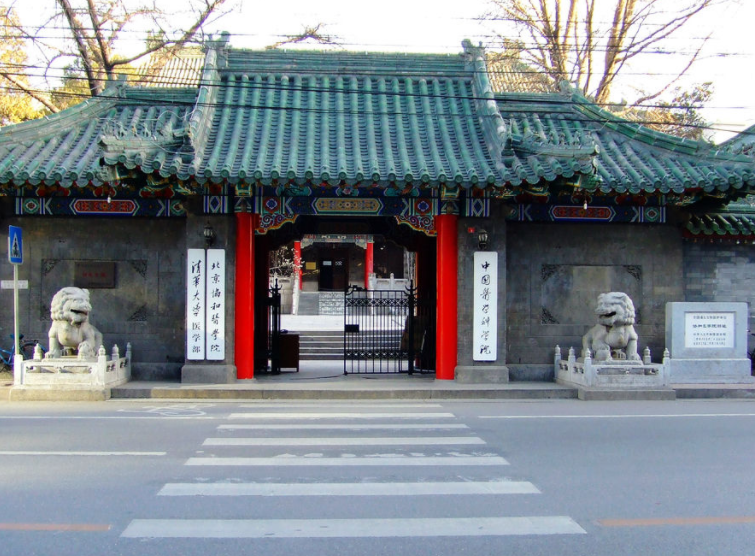 2022中国医药类大学排名更新，前三强不负众望，天津医大仅排第6