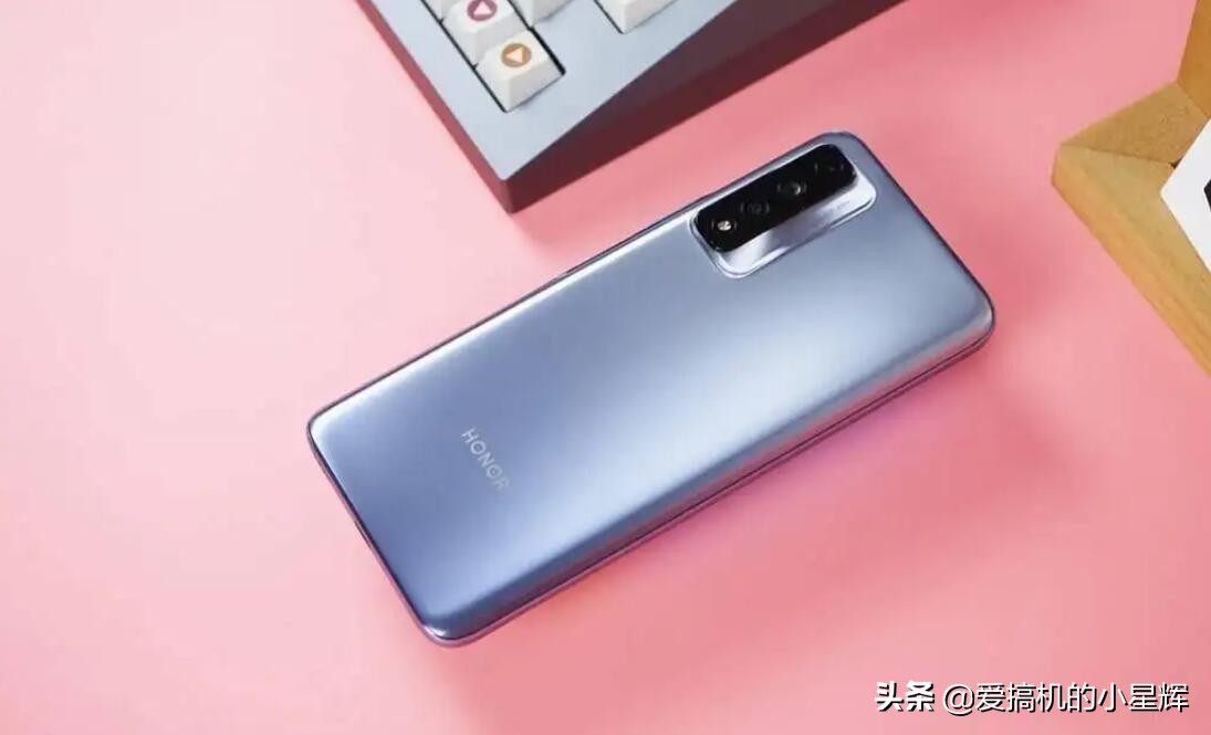 618值得推荐的五款“百元机”，配置都很均衡，买完不吃亏