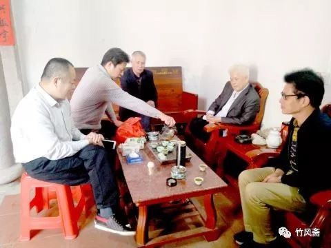 韩山师范学院学费（一家五代出了27名教师）