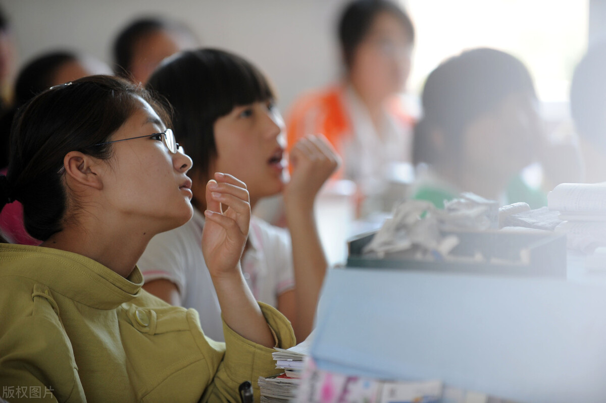 中美两国高考英语同考“情绪英语词汇”的情况分析及教学策略探索