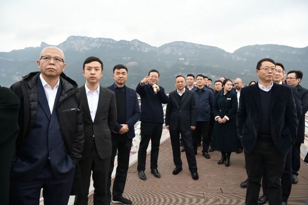 郎酒习酒高层会晤 赤水河两岸同心酿制世界级酒谷样本