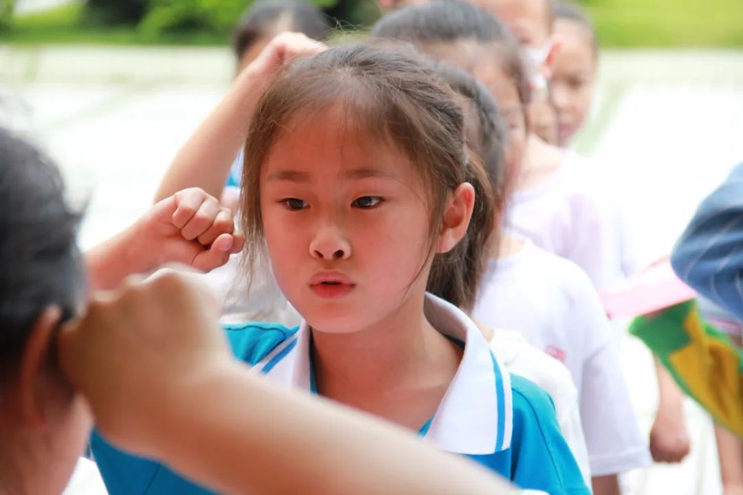 唱响中国梦，争做好少年｜双流区九江小学举行一年级入队闯关活动