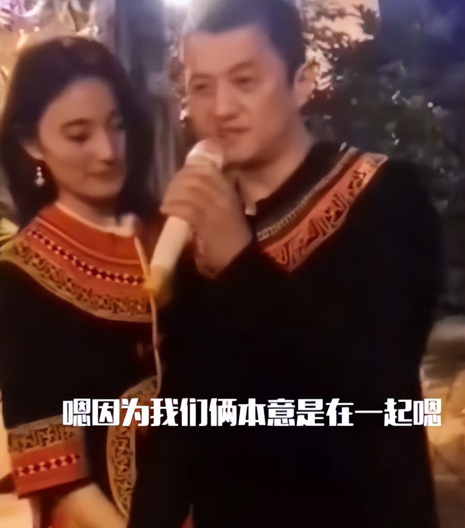 王菲前夫李亚鹏，新婚二胎还是女儿，见他人儿子爱不释手