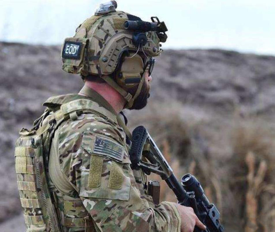 现代美军的十大战术头盔,海豹6队的最帅气