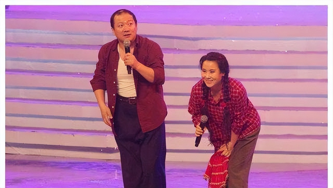 赵本山的第一批徒弟，成就最高的不是“刘能”，还有一个摇滚歌手