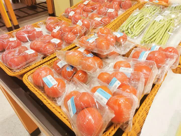 记者探访：扬州商超、批发市场货品充足 购销井然有序