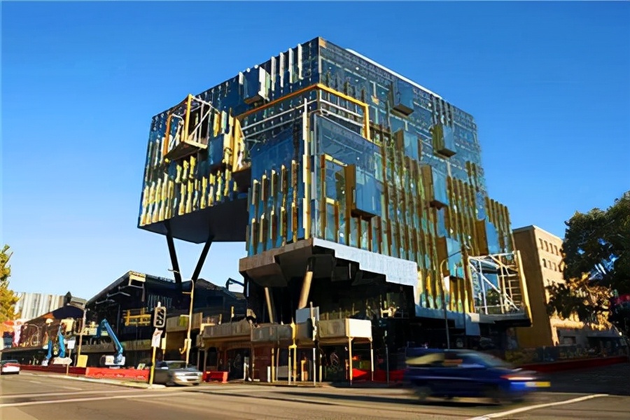 在乌克兰，竟有上万名中国留学生！下一步，该怎么走？