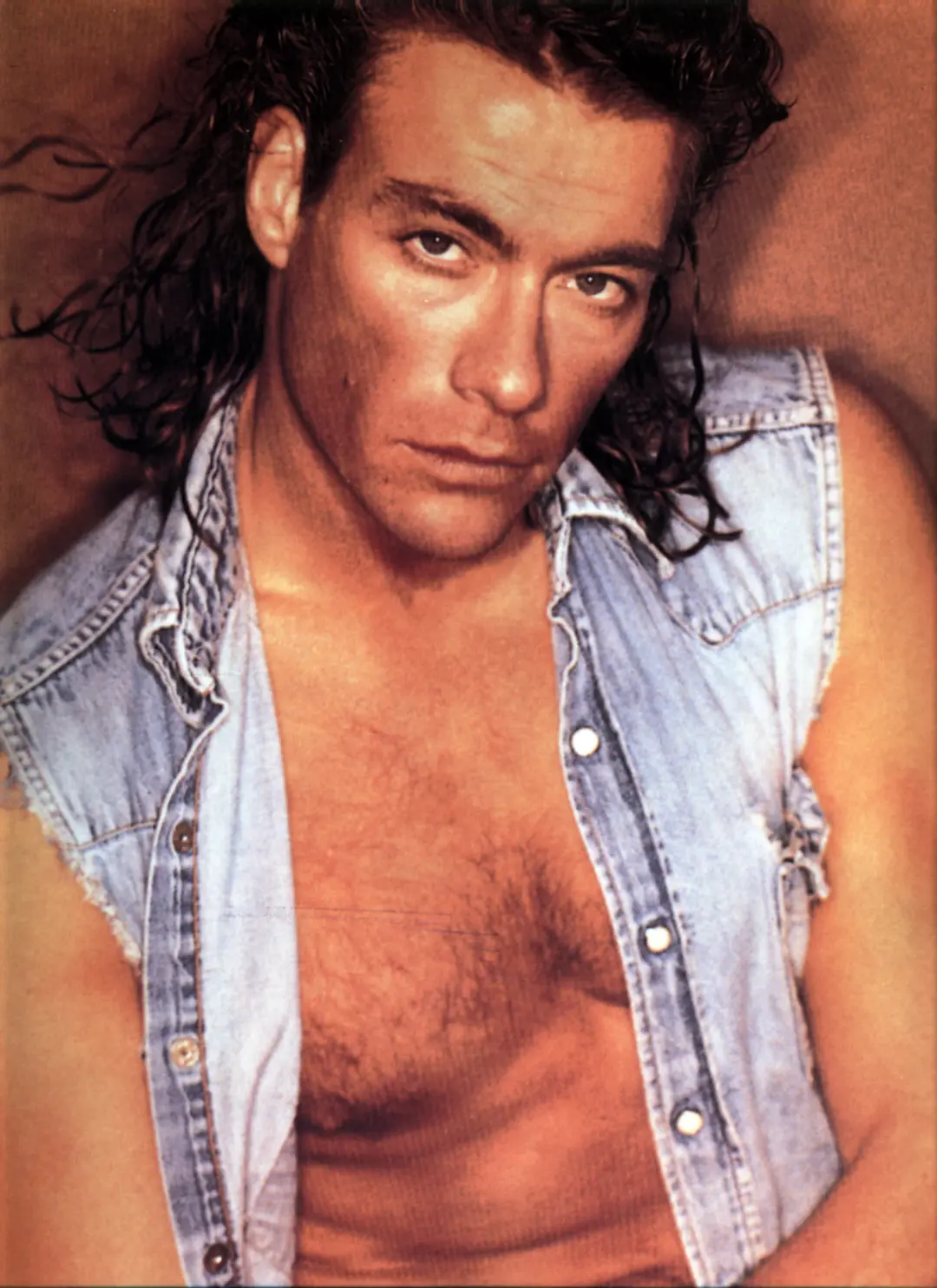 充满力量感的尚格云顿，始终是很多人心中最劲爆的动作巨星