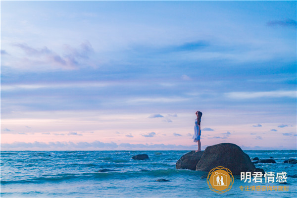 100个让人泪奔的故事