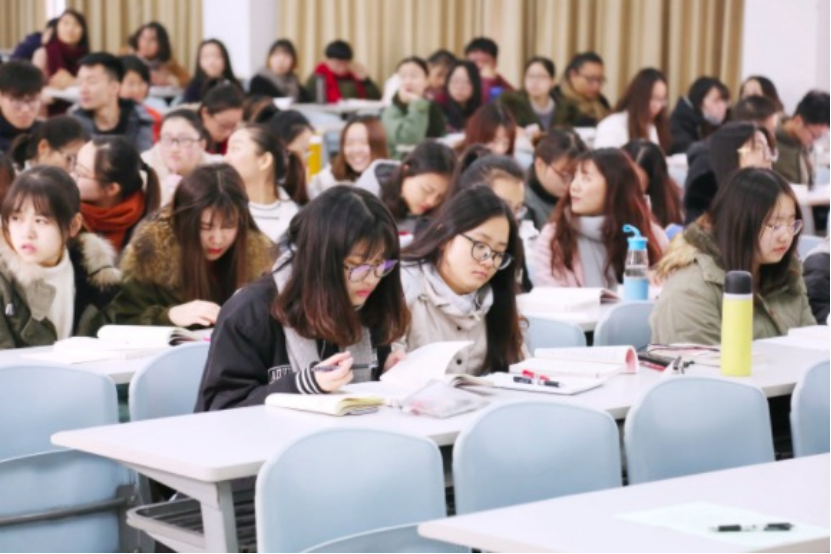 北大博士毕业后的发展如何，一位老师说出现状，网友唏嘘不已