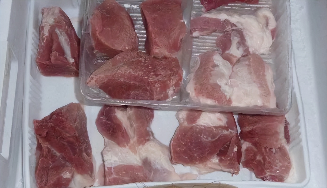 吃货们注意！冰箱用对了吗？很多人都不懂，既不保鲜还浪费电