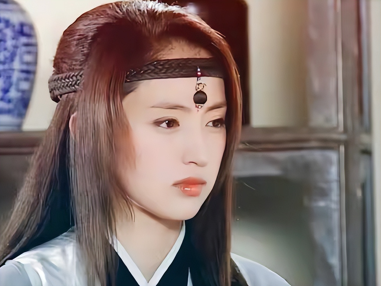 董璇高云翔离婚三年，两个人的生活，一个天上一个地下