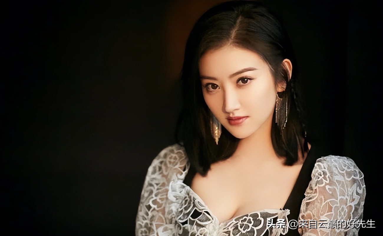 金扫帚奖：国师和小钢炮上榜，杨幂三度封后，果然大腕都不弱于人