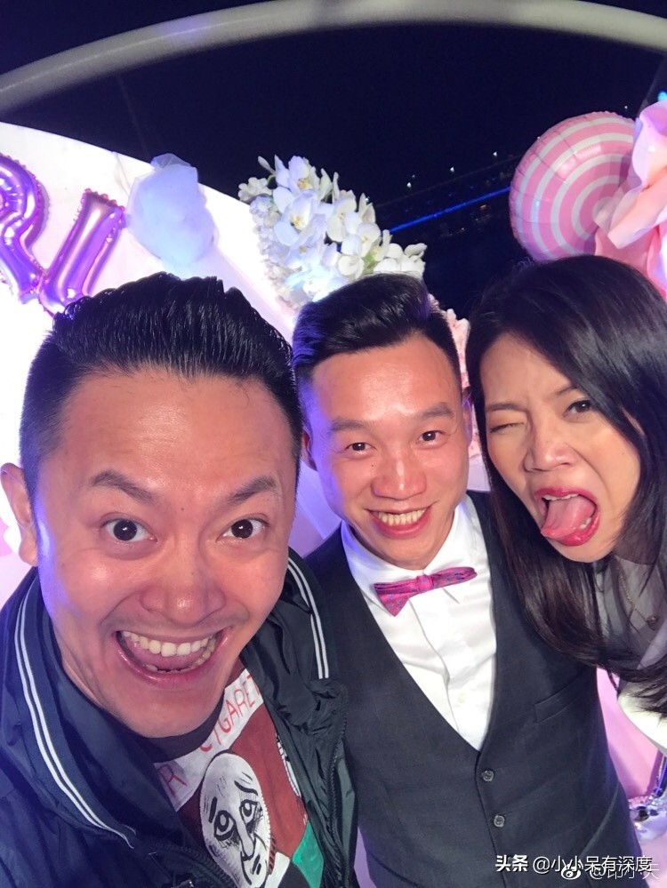 杨威晒照片，哇，小萌娃长成帅哥了！杨阳洋对双胞胎妹妹，特别好