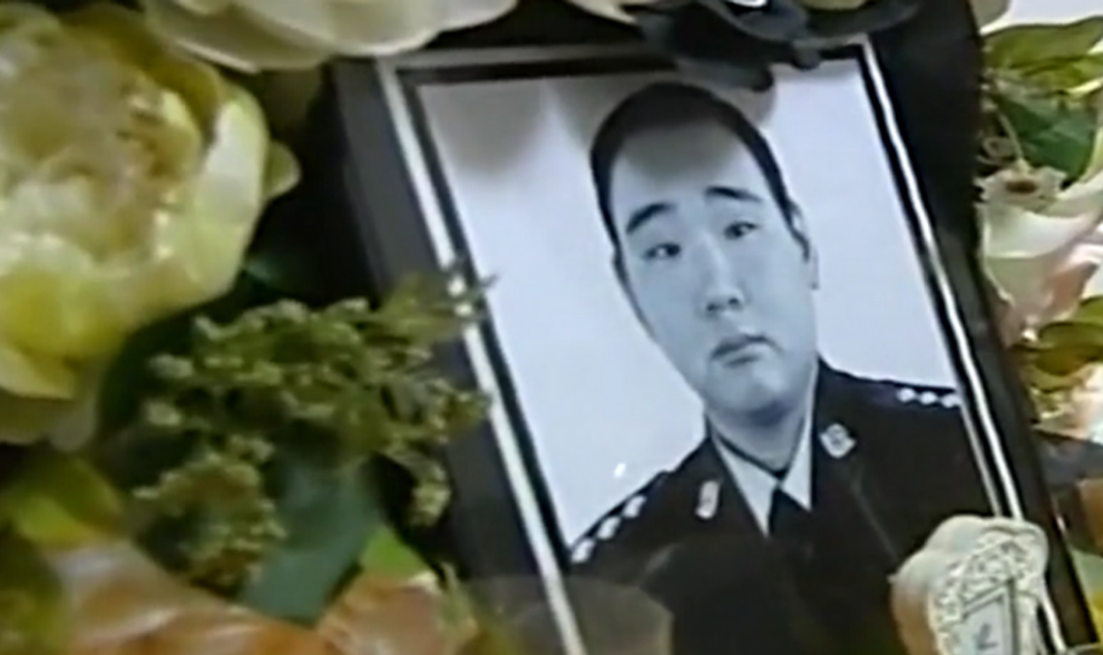 “我爸是大官”韩方奕：当街打死警察，被判死缓不到7年成功减刑