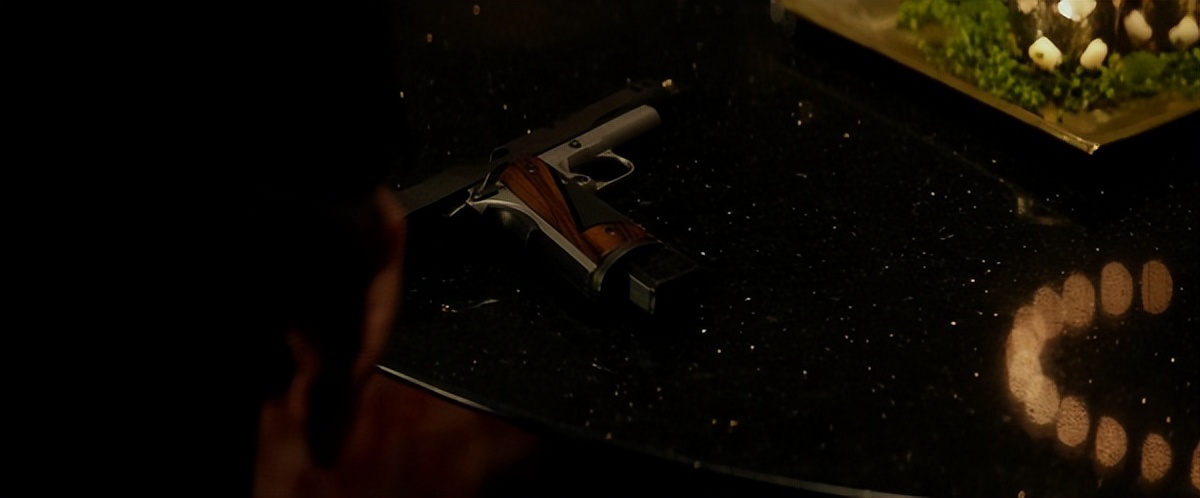 《疾速追杀2》出现的武器比第一部更多，大多数人都认不全