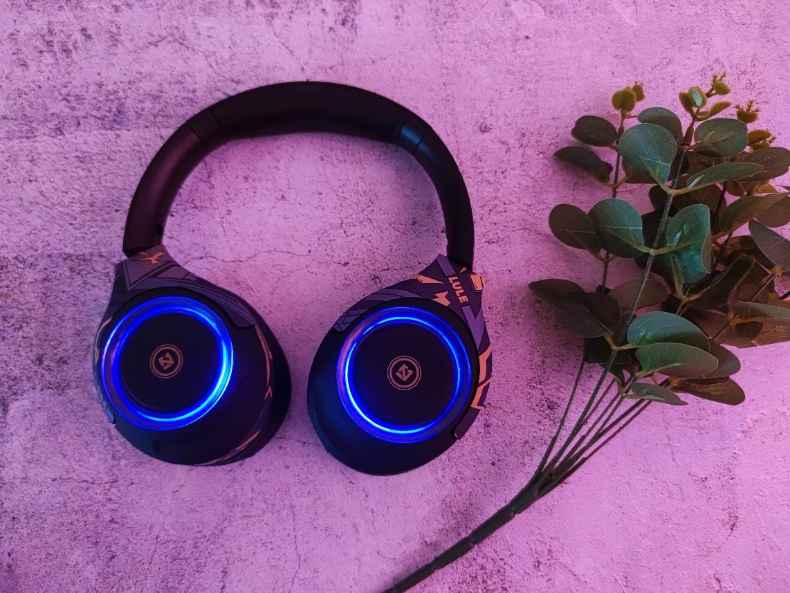 高性价比潮流好物，深海之声蓝牙耳机