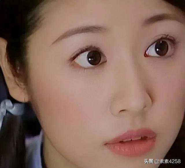 年轻时的林心如，灵气逼人，像画里走出来一样