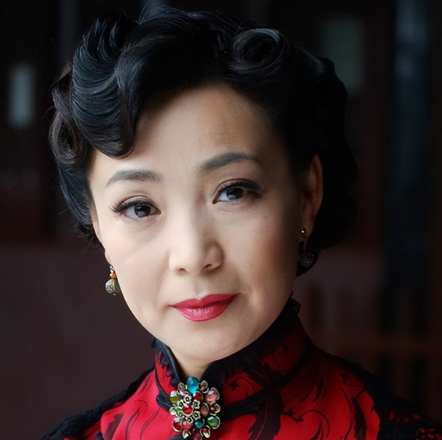 这10位母亲专业户，烟火气又不失魅力，都是中国人心中母亲的模样