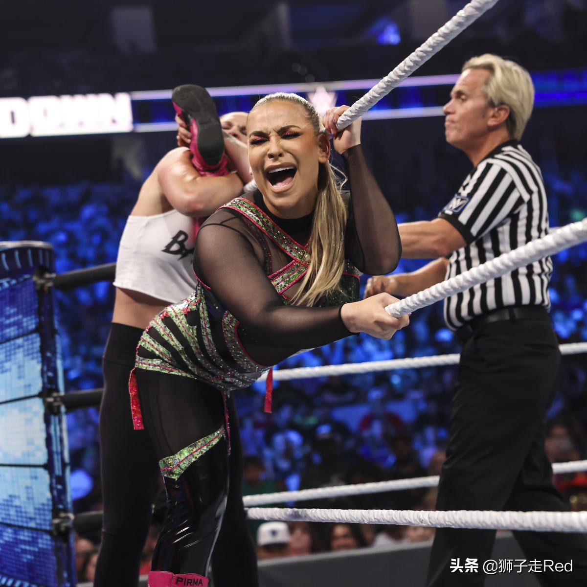 WWE第1194期Smackdown节目2022年7月8日赛况及精选照片集
