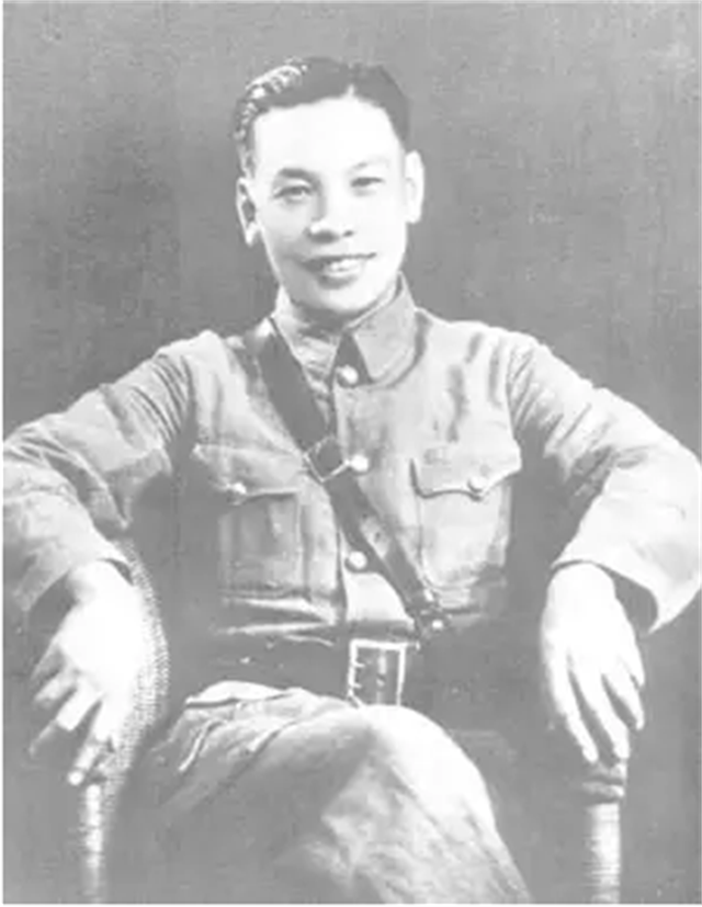 蒋介石临终遗言，对着蒋经国说出囚禁张学良的原因：不能放虎归山