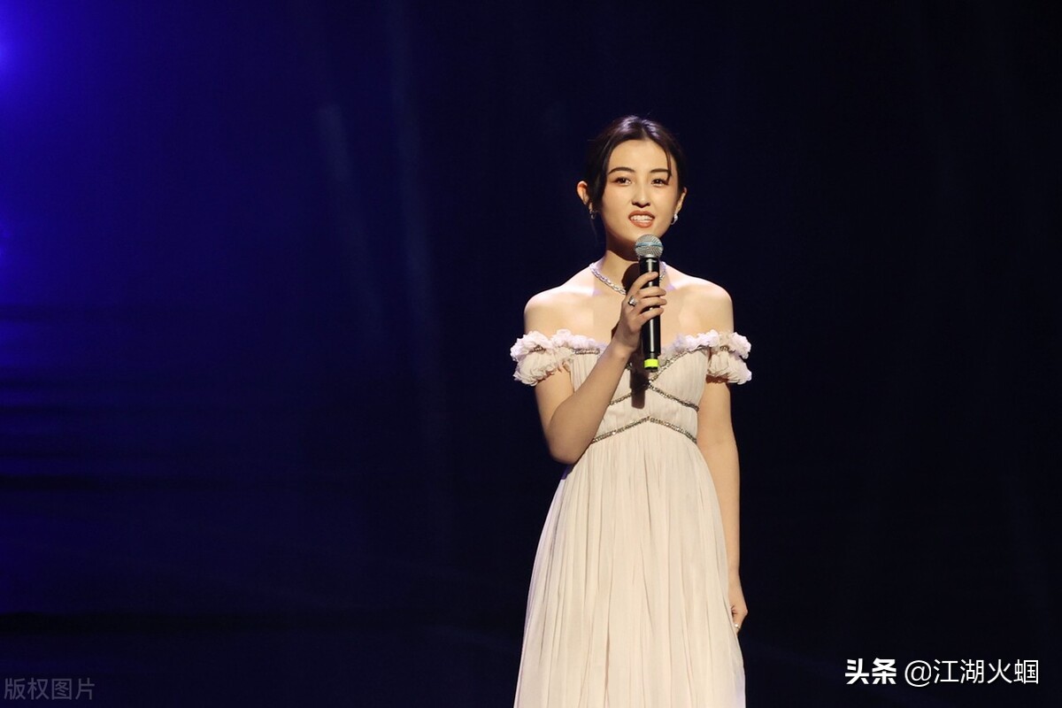 爆料：黄子韬 成龙 林允 霍建华 林心如 岳云鹏 赵丽颖 景甜 黄晓明 张子枫