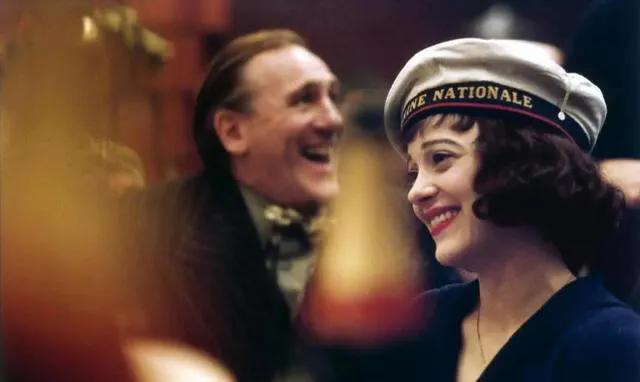 玛丽昂·歌迪亚 全球最美女性的玫瑰人生