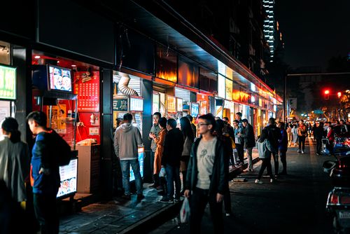 適合假期“逛吃逛吃”的6大景點，景美消費還低，美食多到吃得撐