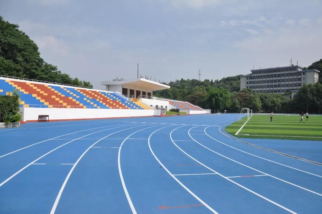 坐拥5大精致食堂，斥资80万建自习室，湖北这所大学超有幸福感