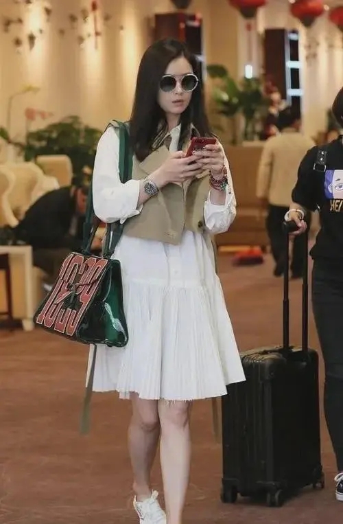 女星衣品—蒋欣（七）