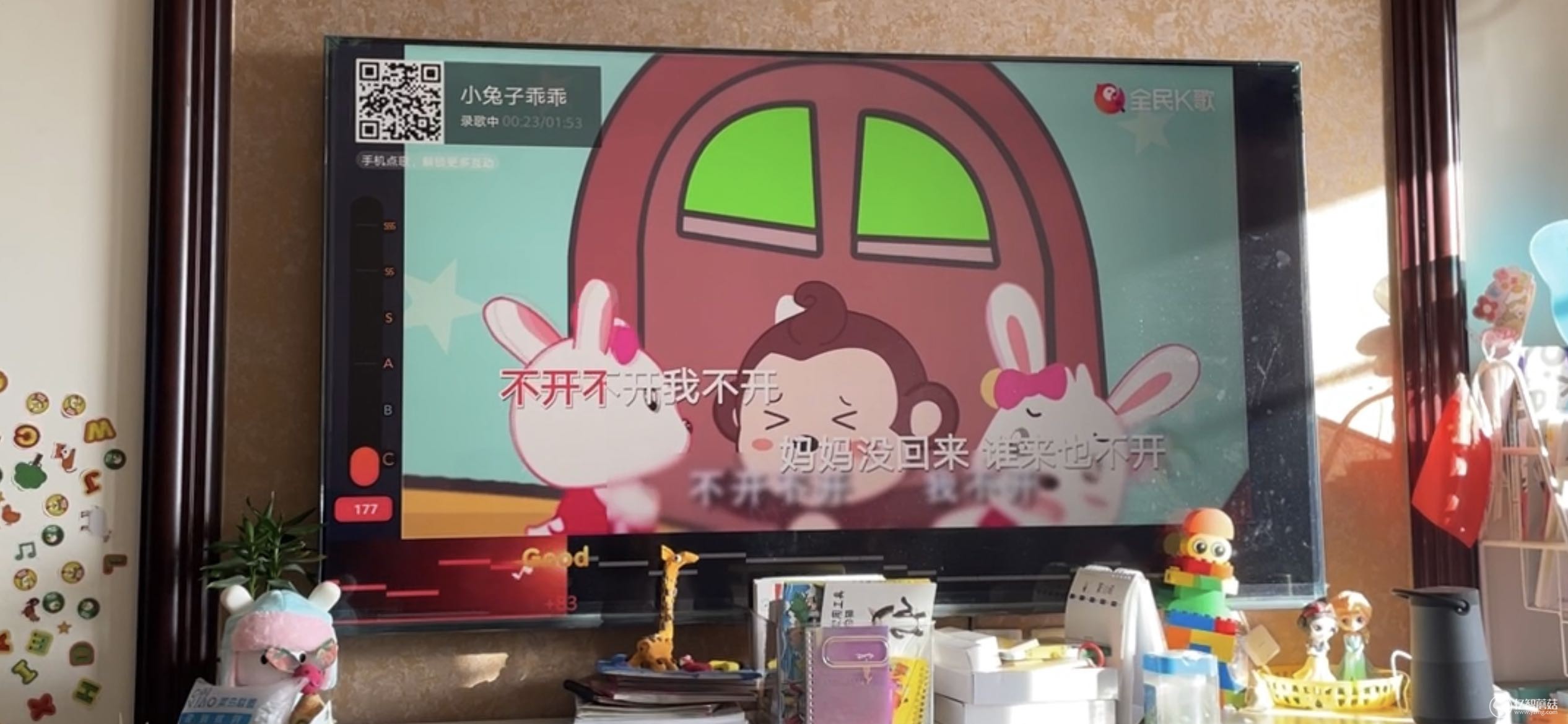 全民K歌多场景麦克风，嗨翻全场的黑科技，让生活处处是舞台