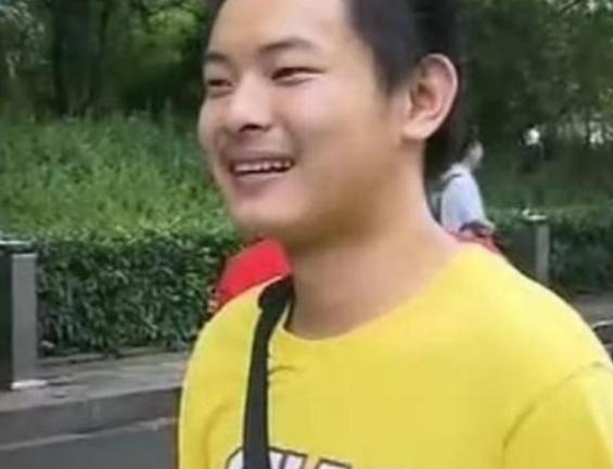 湖南少年拒绝保送清华，直言要体验一次高考，最后考了多少分？